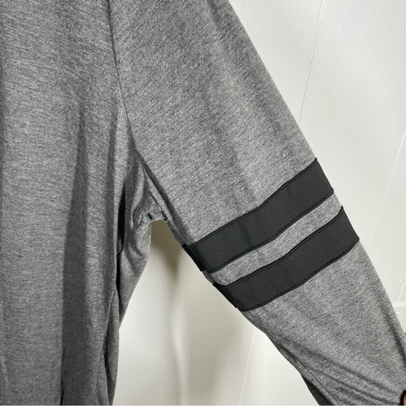 NWT Rosegal Gray Skull Graphic Long Sleeve Jersey Plus Size Tee 5X - Picture 4 of 7